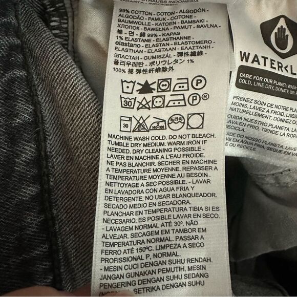 Levi's Dark Grey Wash High Rise Wedgie Denim Jeans Size 25 - Picture 10 of 16